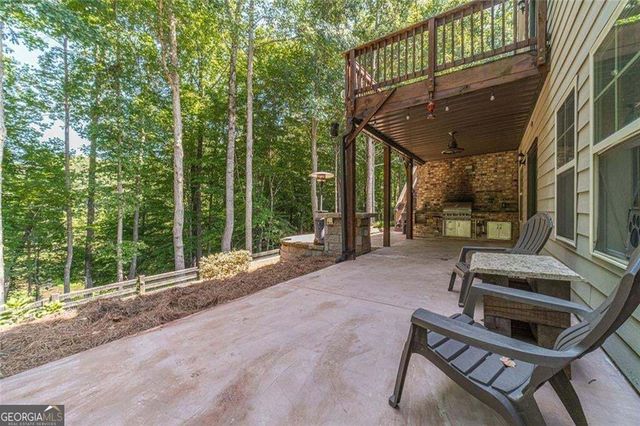 9240 Hollywood Drive, Gainesville, GA 30506