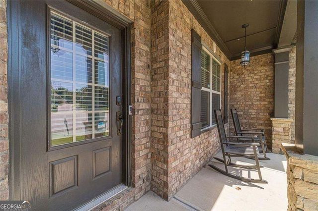 9240 Hollywood Drive, Gainesville, GA 30506