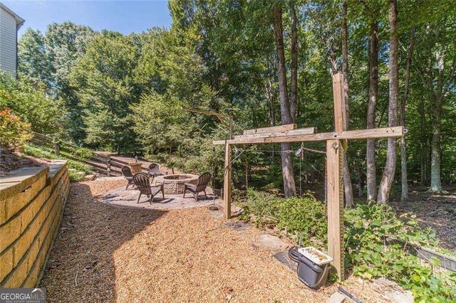 9240 Hollywood Drive, Gainesville, GA 30506