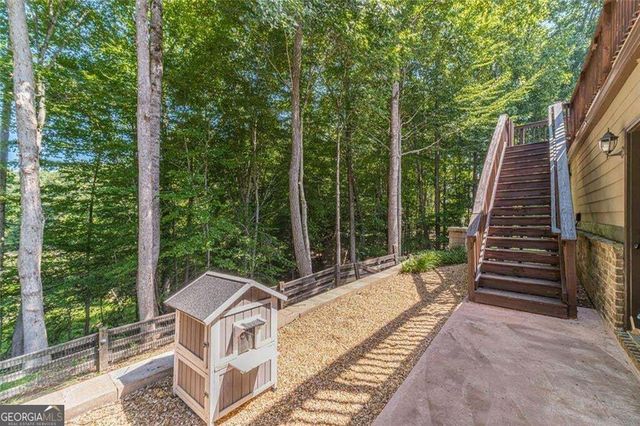 9240 Hollywood Drive, Gainesville, GA 30506