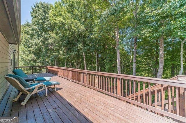 9240 Hollywood Drive, Gainesville, GA 30506