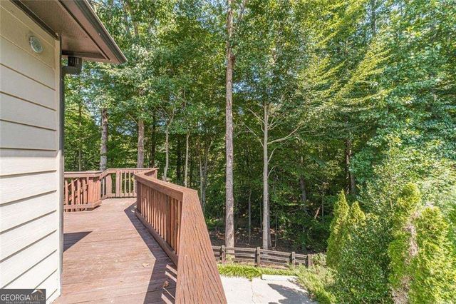 9240 Hollywood Drive, Gainesville, GA 30506