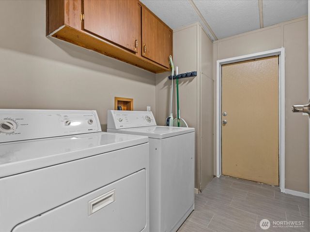 5800 164th Street SE, Snohomish, WA 98296