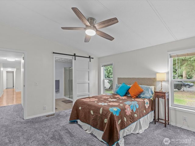 5800 164th Street SE, Snohomish, WA 98296