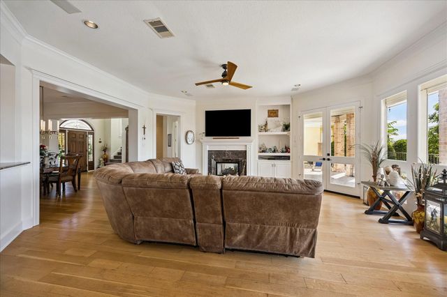 631 Northport Lane, League City, TX 77565