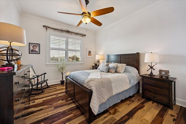 631 Northport Lane, League City, TX 77565