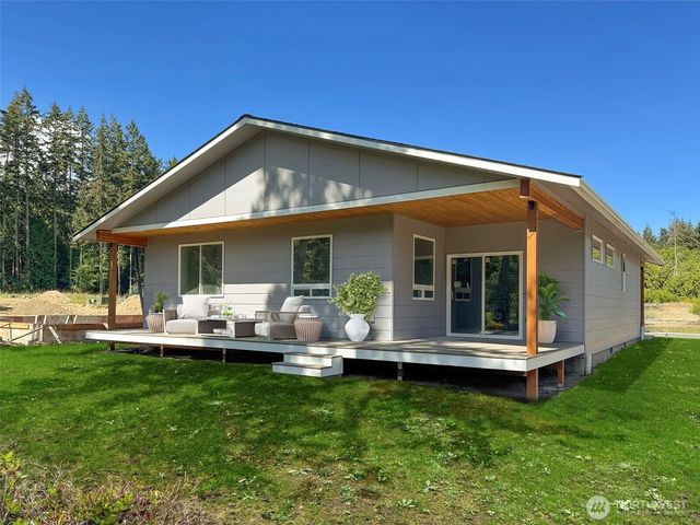 1413 Discovery Loop, Port Angeles, WA 98363