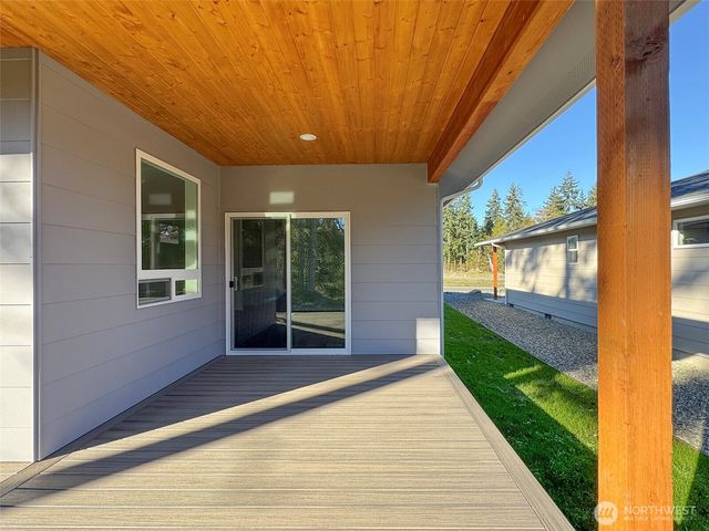 1413 Discovery Loop, Port Angeles, WA 98363