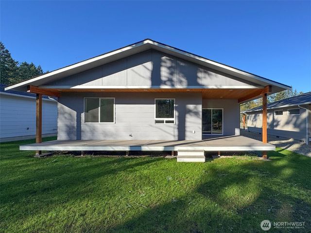 1413 Discovery Loop, Port Angeles, WA 98363