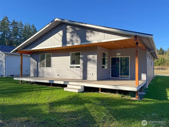 1413 Discovery Loop, Port Angeles, WA 98363