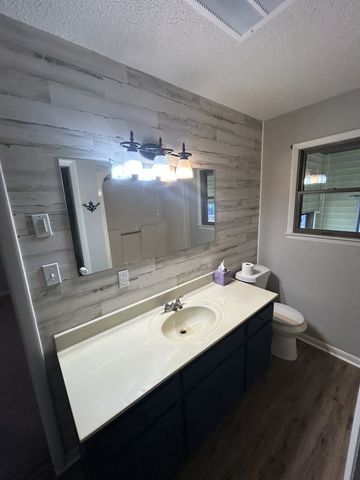 11331 Tullahoma Hwy, Tullahoma, TN 37388