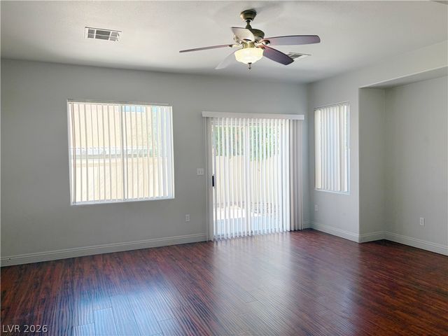 7796 Somerhill Point Way, Las Vegas, NV 89139