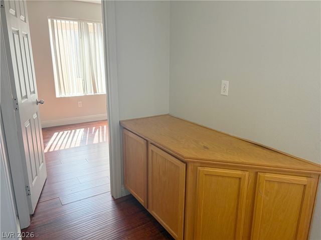 7796 Somerhill Point Way, Las Vegas, NV 89139