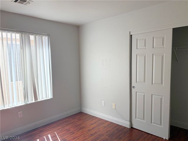 7796 Somerhill Point Way, Las Vegas, NV 89139