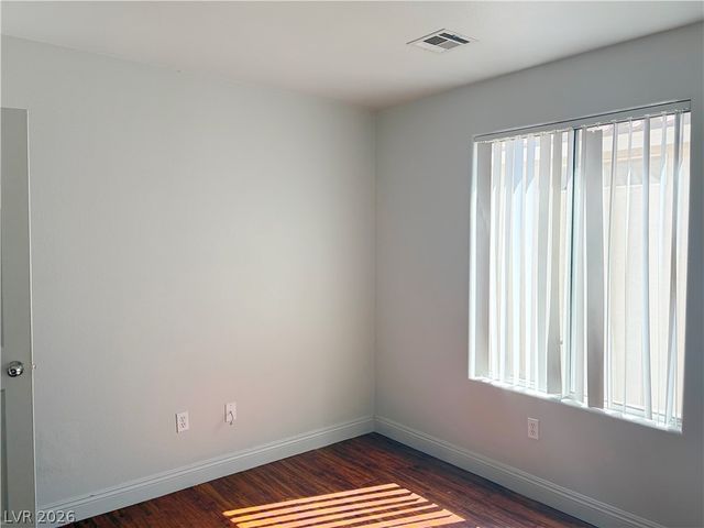 7796 Somerhill Point Way, Las Vegas, NV 89139