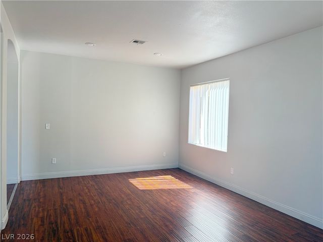 7796 Somerhill Point Way, Las Vegas, NV 89139