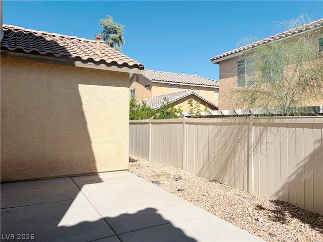 7796 Somerhill Point Way, Las Vegas, NV 89139