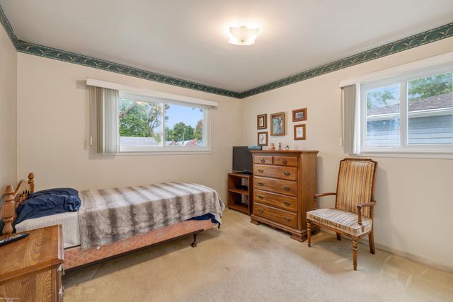 39370 Long Street, Harrison Twp, MI 48045