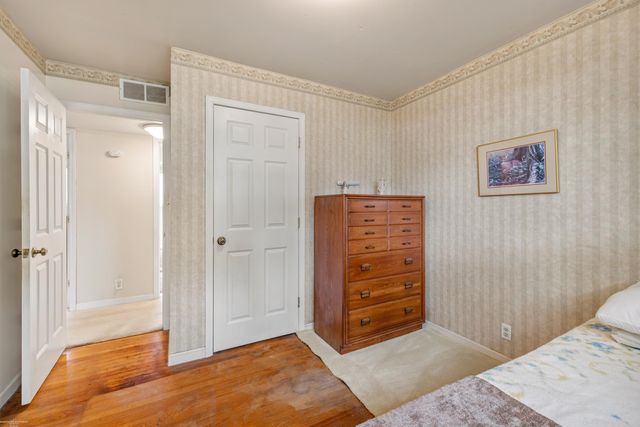 39370 Long Street, Harrison Twp, MI 48045