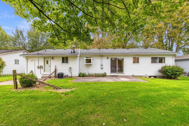 39370 Long Street, Harrison Twp, MI 48045