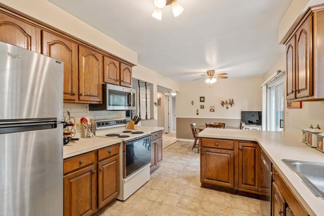 39370 Long Street, Harrison Twp, MI 48045