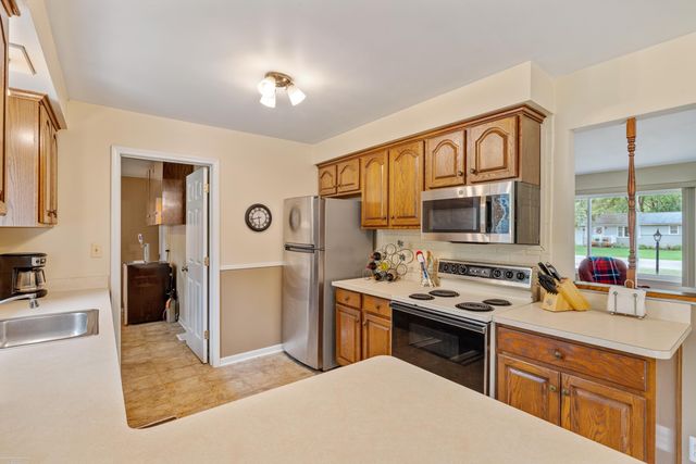 39370 Long Street, Harrison Twp, MI 48045