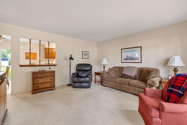 39370 Long Street, Harrison Twp, MI 48045