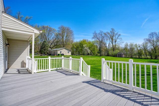 11891 Post Lane, Green Oak Township, MI 48178