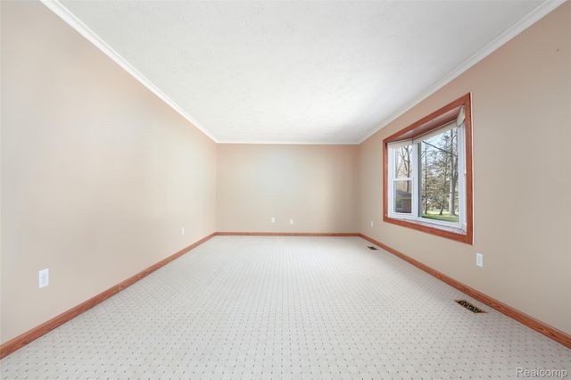 11891 Post Lane, Green Oak Township, MI 48178