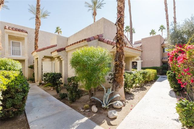 2700 Lawrence Crossley Road 37, Palm Springs, CA 92264