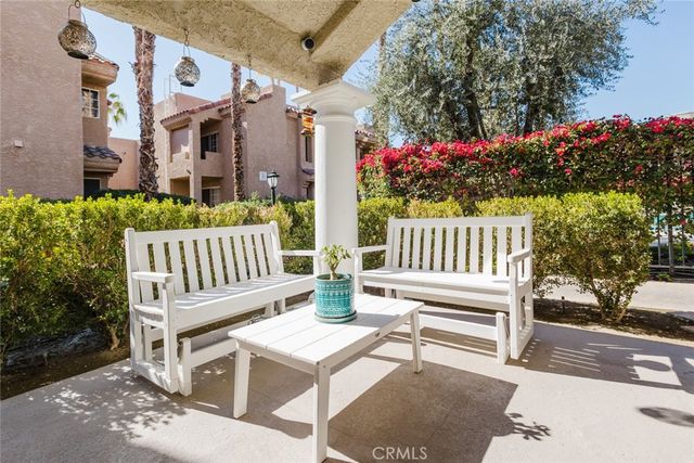 2700 Lawrence Crossley Road 37, Palm Springs, CA 92264