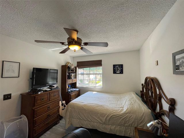 6711 Via Regina, Boca Raton, FL 33433