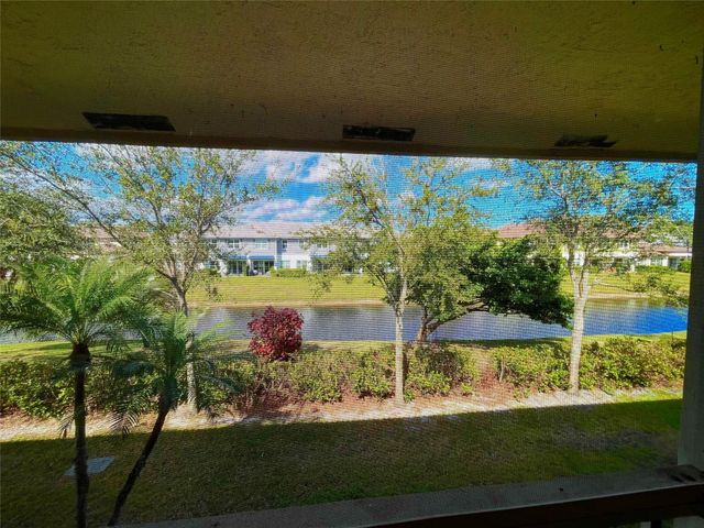 6711 Via Regina, Boca Raton, FL 33433
