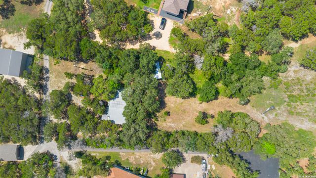 190 PRIVATE ROAD 275, Mico, TX 78056