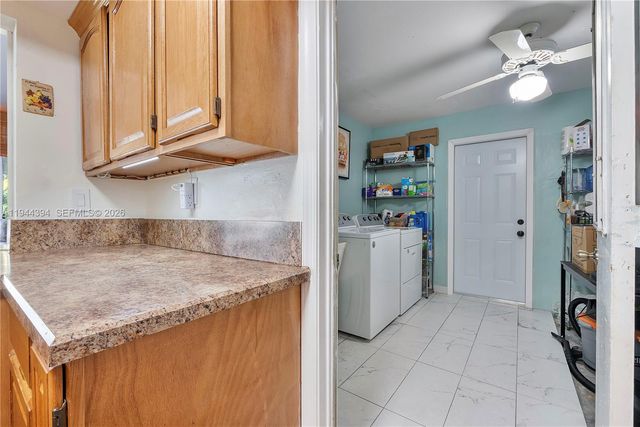 5011 NW 51st St, Tamarac, FL 33319