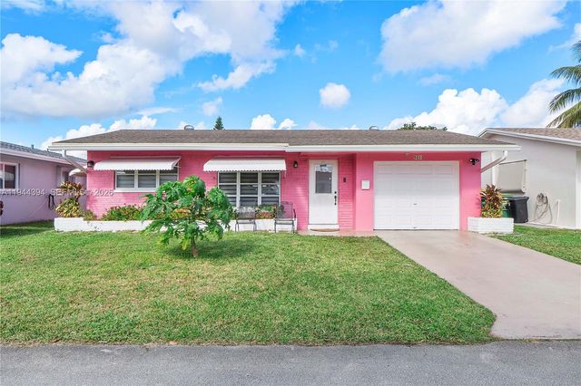 5011 NW 51st St, Tamarac, FL 33319