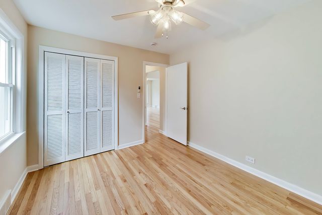 5921 N Melvina Avenue, Chicago, IL 60646