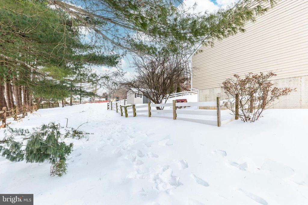 Image 52 of property listing at 6617 STIRRUP CT, Eldersburg, MD 21784