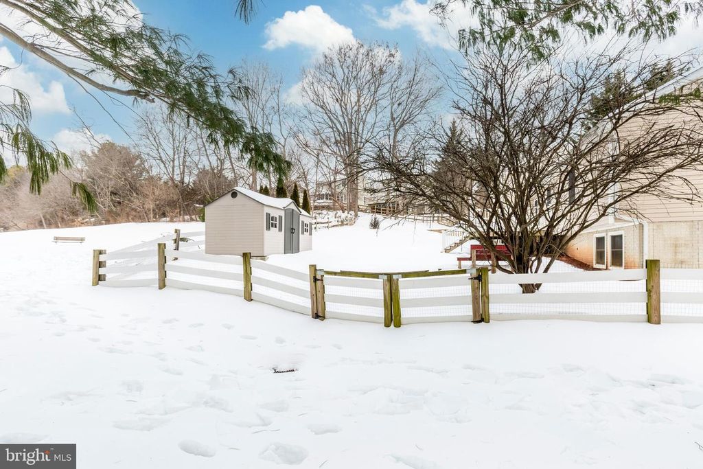 Image 53 of property listing at 6617 STIRRUP CT, Eldersburg, MD 21784