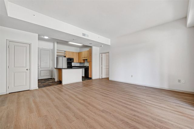 3505 Sage 115, Houston, TX 77056