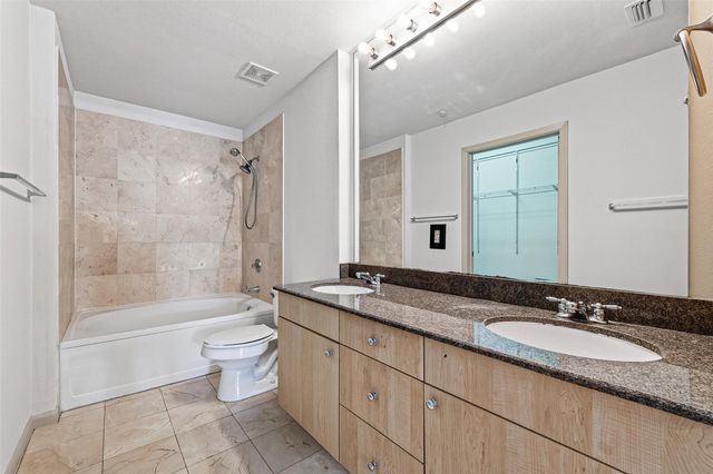 3505 Sage 115, Houston, TX 77056