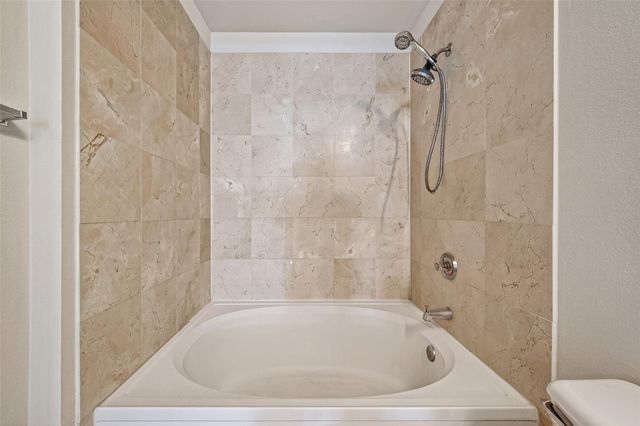 3505 Sage 115, Houston, TX 77056