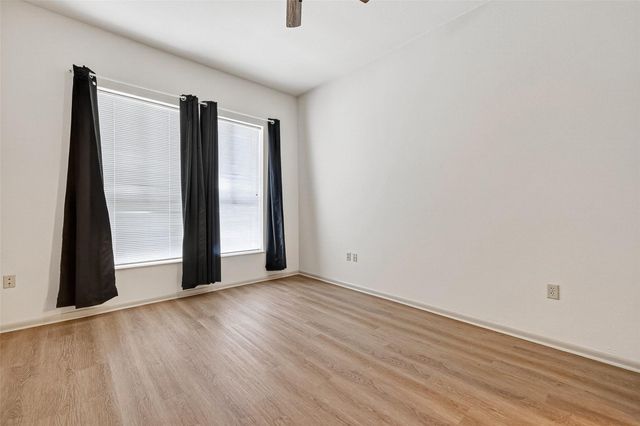 3505 Sage 115, Houston, TX 77056