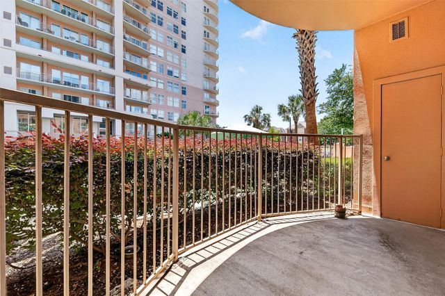 3505 Sage 115, Houston, TX 77056