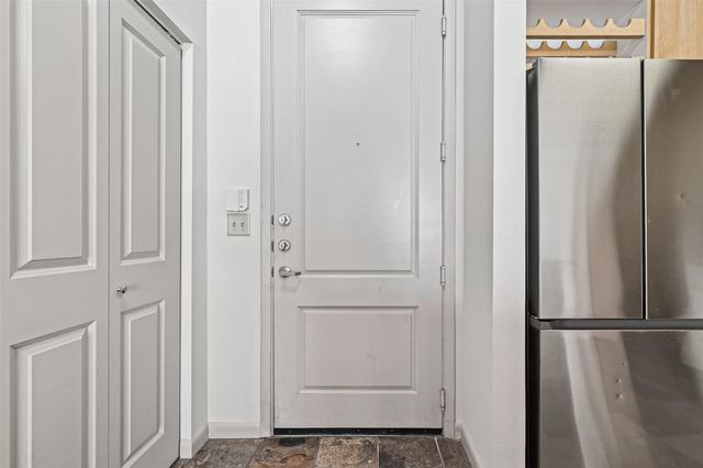 3505 Sage 115, Houston, TX 77056