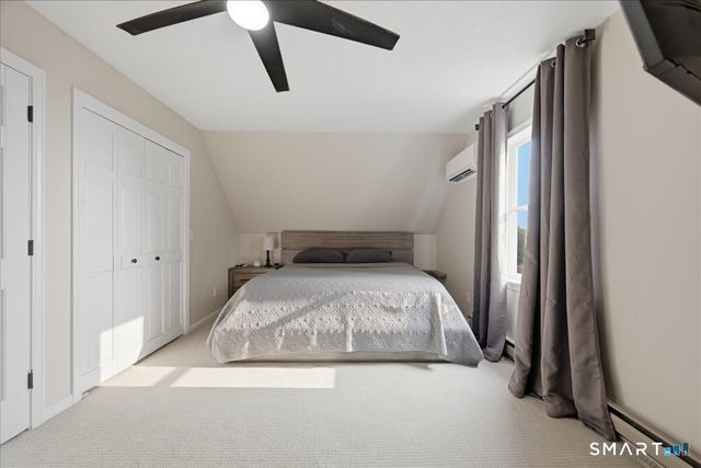 46 First Avenue, Waterford, CT 06385