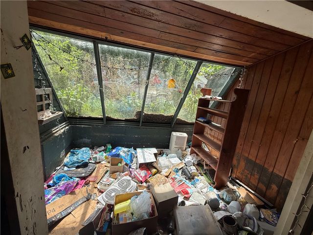 186 County Road 2102, Eureka Springs, AR 72632