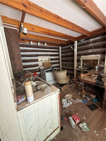 186 County Road 2102, Eureka Springs, AR 72632