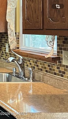 5 Revere Court, Whiting, NJ 08759