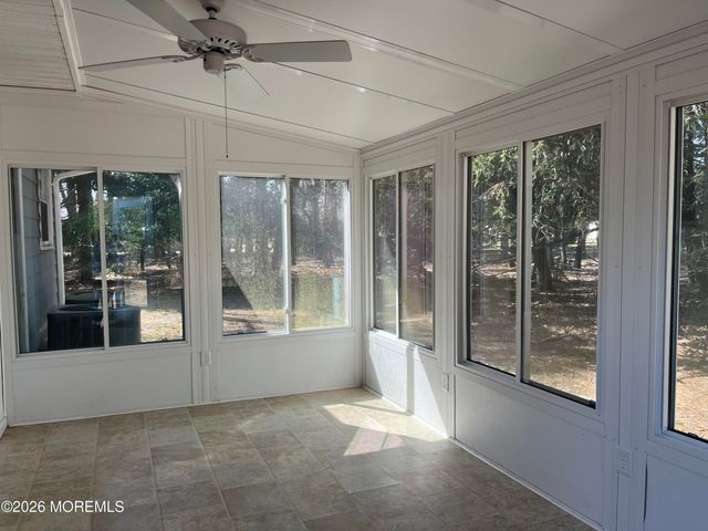 5 Revere Court, Whiting, NJ 08759